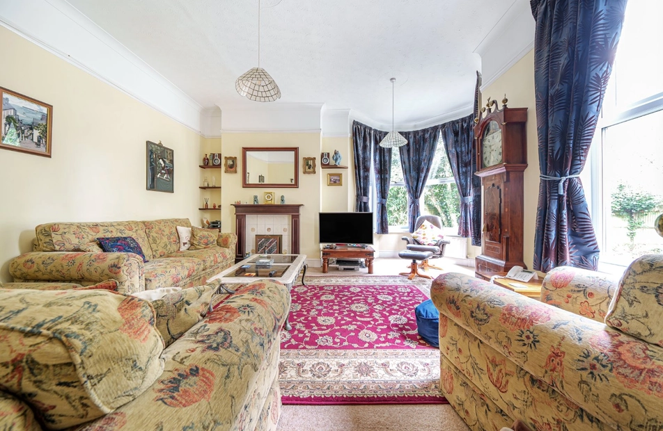 Cavendish Grove, Southampton, Hampshire, SO17 - Charters