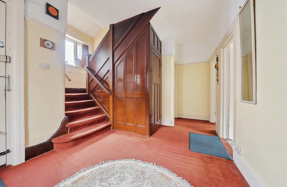 Evelyn Crescent, Upper Shirley, Southampton, Hampshire, SO15 - Charters