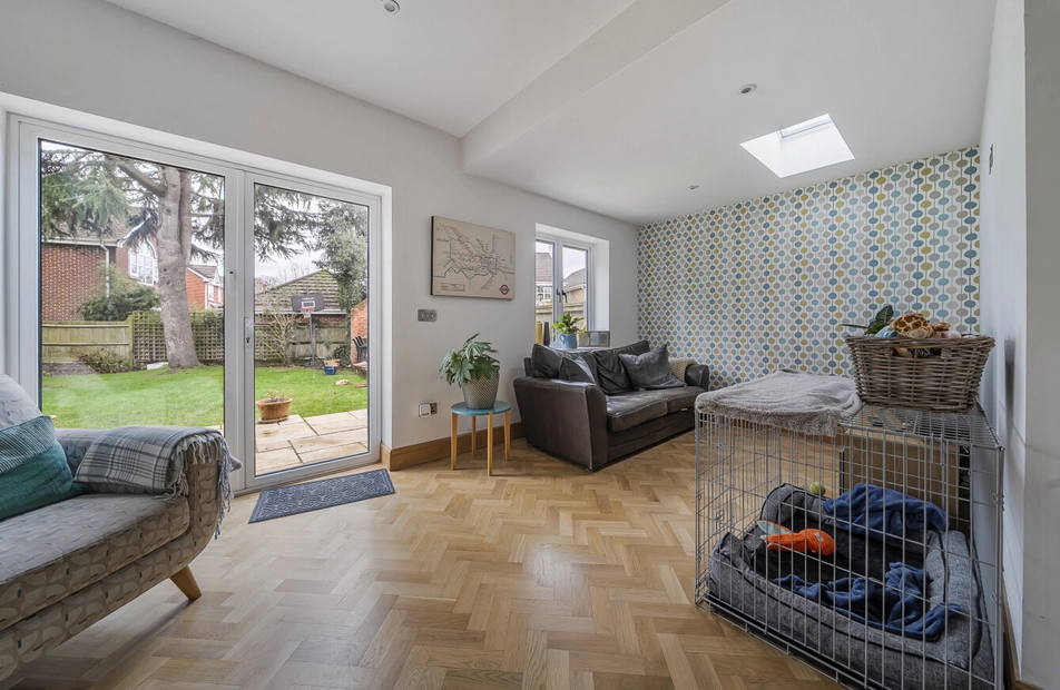 Evelyn Crescent, Upper Shirley, Southampton, Hampshire, SO15 - Charters