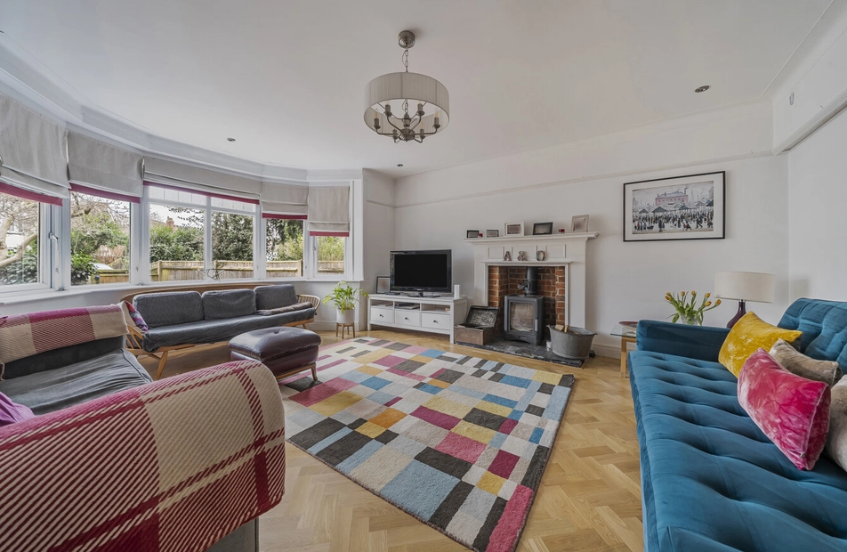 Evelyn Crescent, Upper Shirley, Southampton, Hampshire, SO15 - Charters