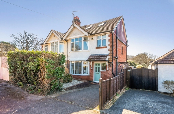 Stoddart Avenue, Bitterne, Southampton, Hampshire, SO19 - Charters