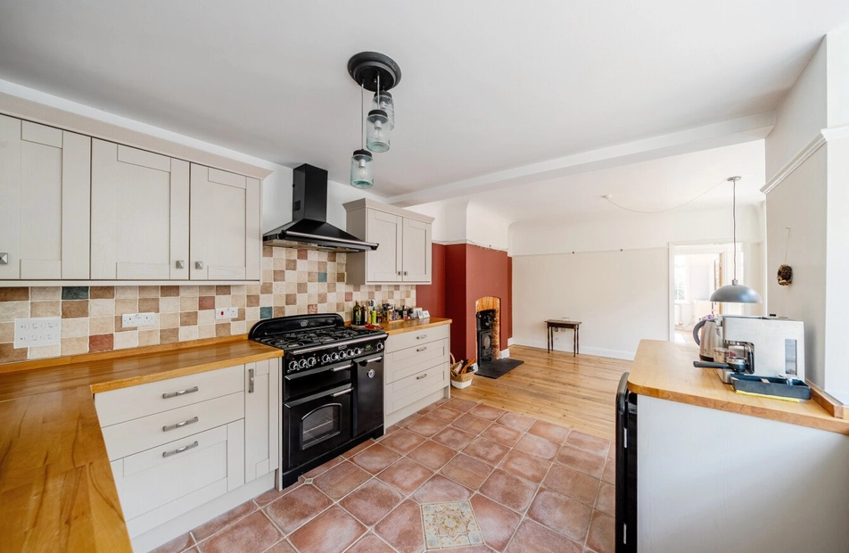 Alma Road, Portswood, Southampton, Hampshire, SO14 - Charters