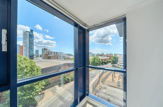 Canute Road, Southampton, Hampshire, SO14 - Charters