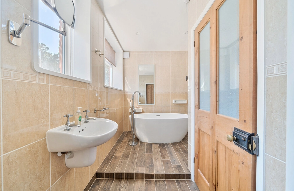 Abbotts Way, Highfield, Southampton, Hampshire, SO17 - Charters