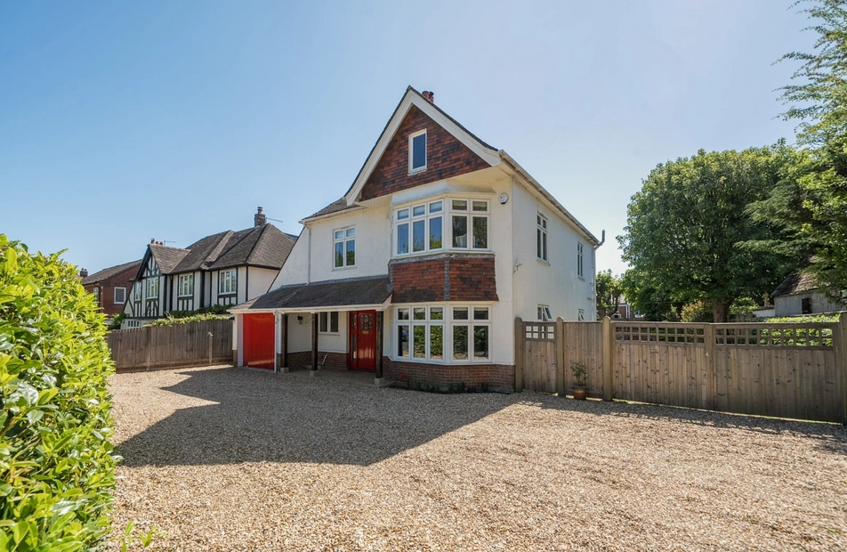 Abbotts Way, Highfield, Southampton, Hampshire, SO17 - Charters