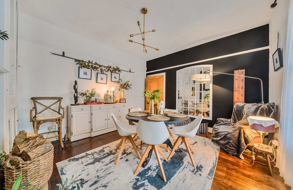 Thornbury Avenue, Shirley, Southampton, Hampshire, SO15 - Charters