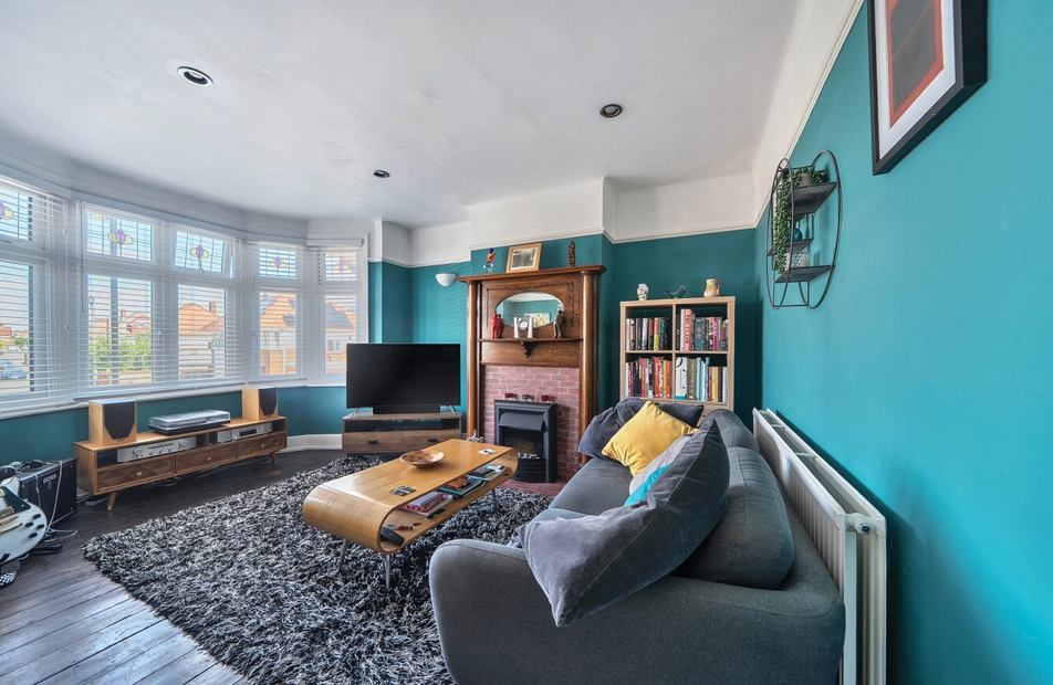 Eastbourne Avenue, Upper Shirley, Southampton, Hampshire, SO15 - Charters