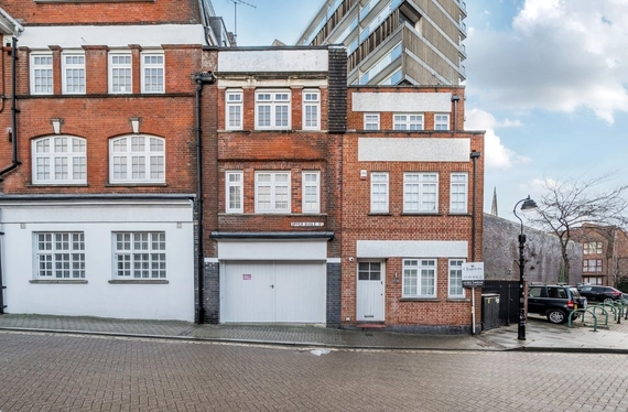 Upper Bugle Street, Southampton, Hampshire, SO14 - Charters