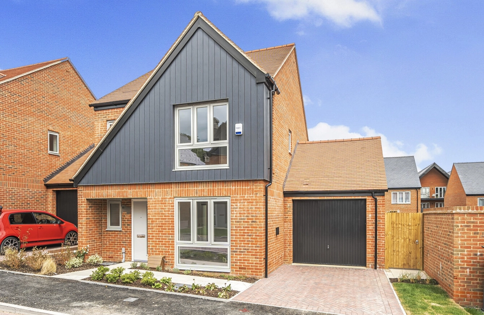 Fullers Mill Way, Winchester, Hampshire, SO22 - Charters