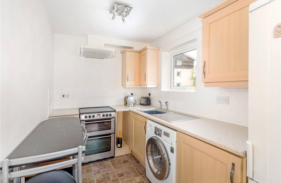 Athelstan Road, Winchester, Hampshire, SO23 - Charters