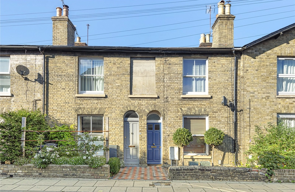 North Walls, Winchester, Hampshire, SO23 - Charters