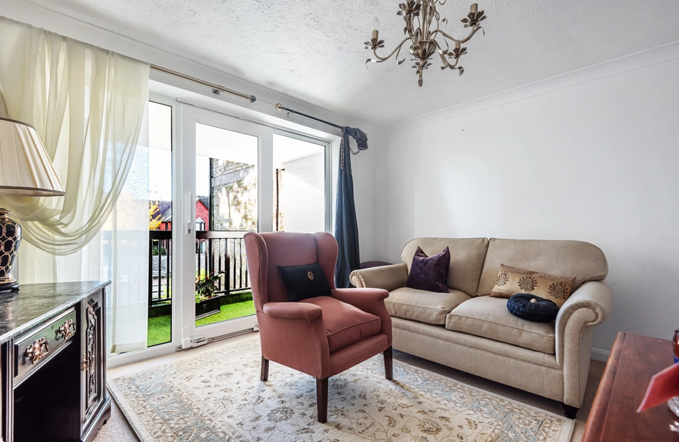 Watersmeet, Chesil Street, Winchester, Hampshire, SO23 - Charters