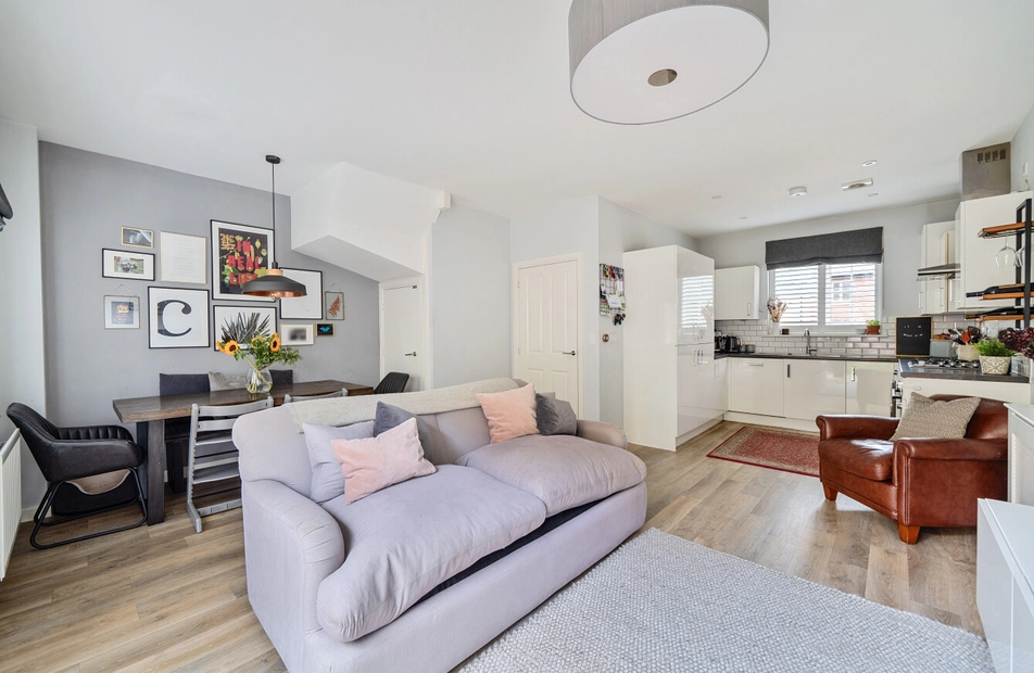 Pitt Road, Winchester, Hampshire, SO22 - Charters
