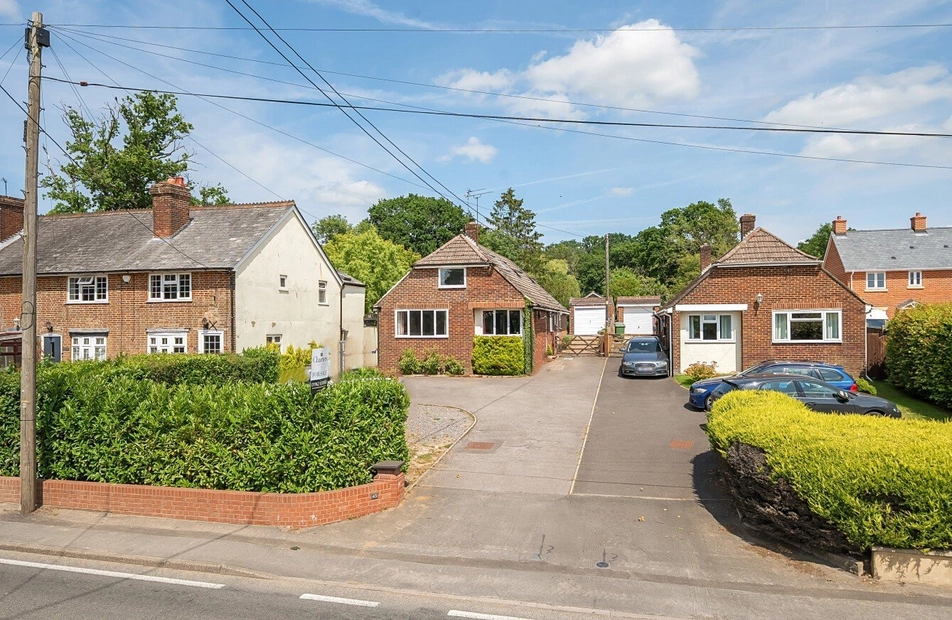 Main Road, Colden Common, Winchester, Hampshire, SO21 - Charters