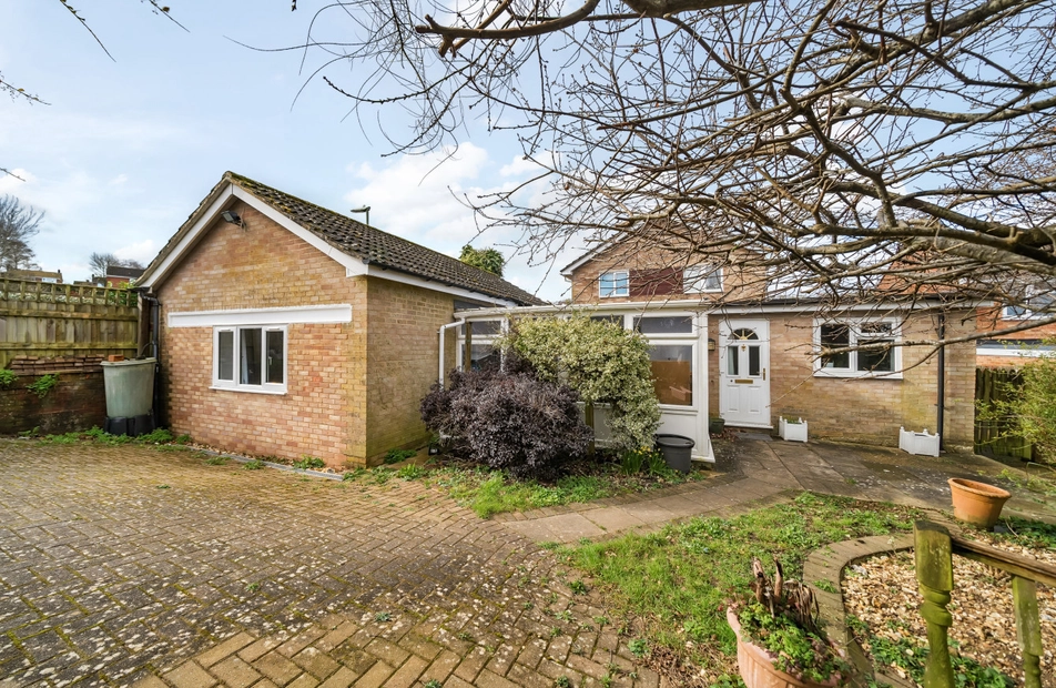 Sermon Road, Winchester, Hampshire, SO22 - Charters