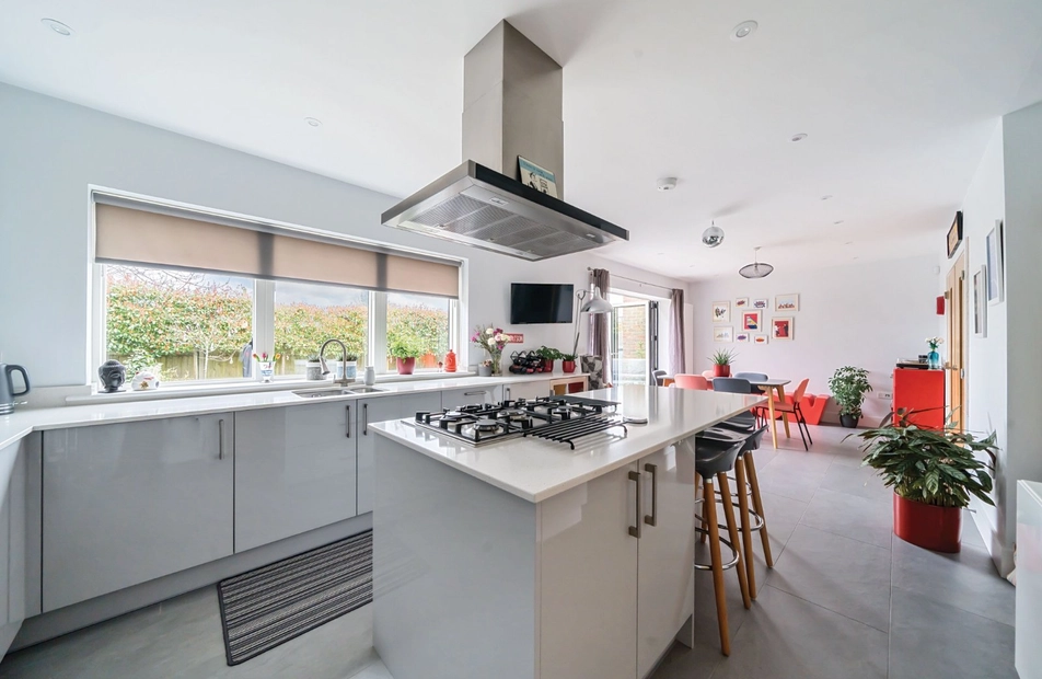 Complin Place, Winchester, Hampshire, SO22 - Charters