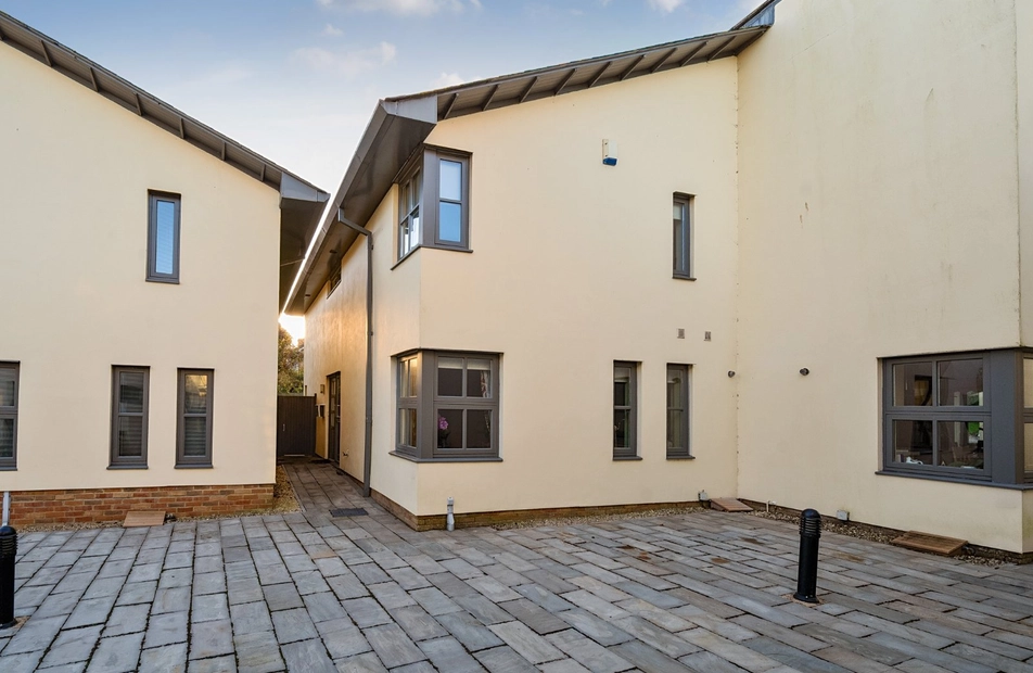 Hazel Court, Winchester, Hampshire, SO22 - Charters
