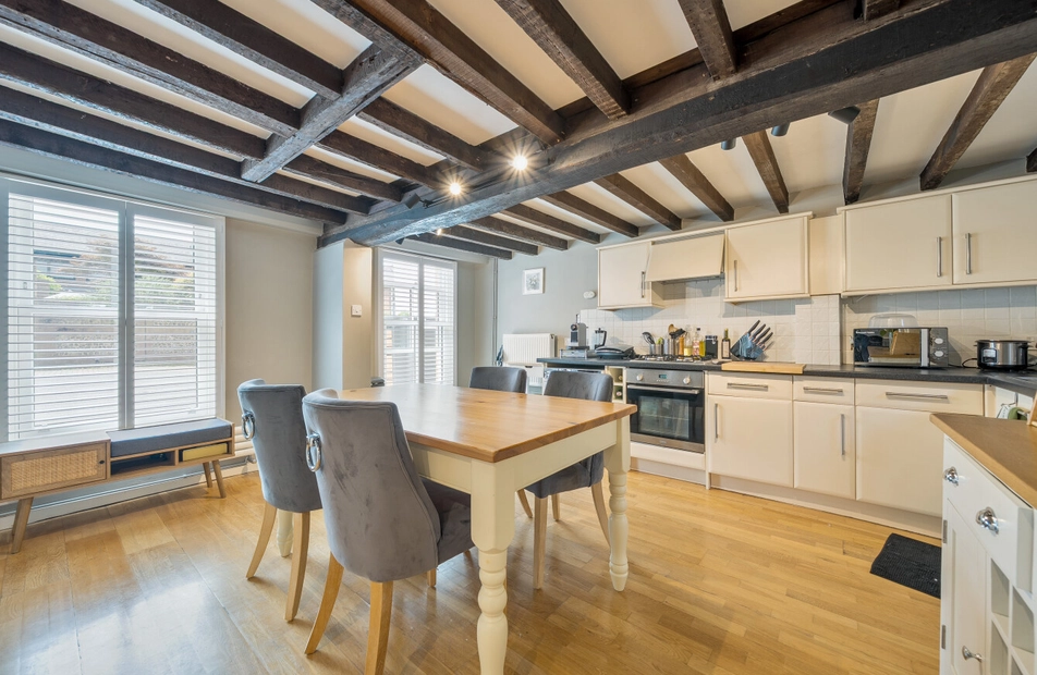 Parchment Street, Winchester, Hampshire, SO23 - Charters