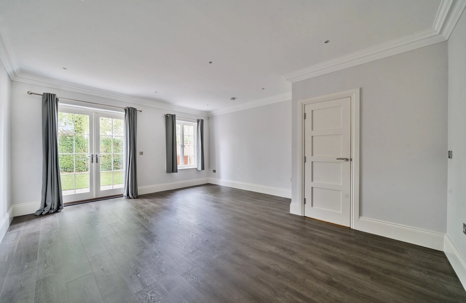 Appulby Gardens, Winchester, Hampshire, SO22 - Charters