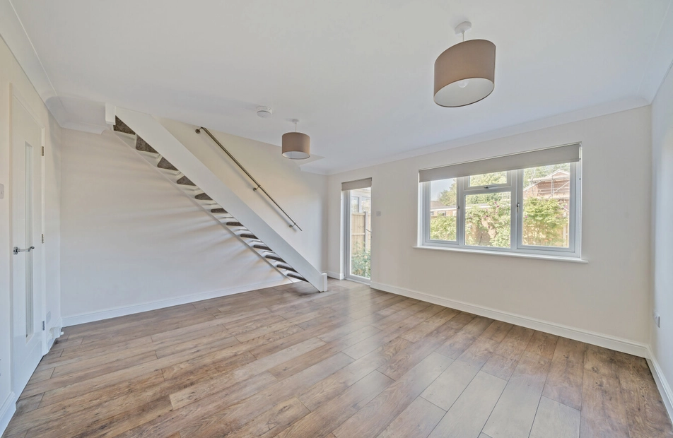 Pennington Close, Colden Common, Winchester, Hampshire, SO21 - Charters