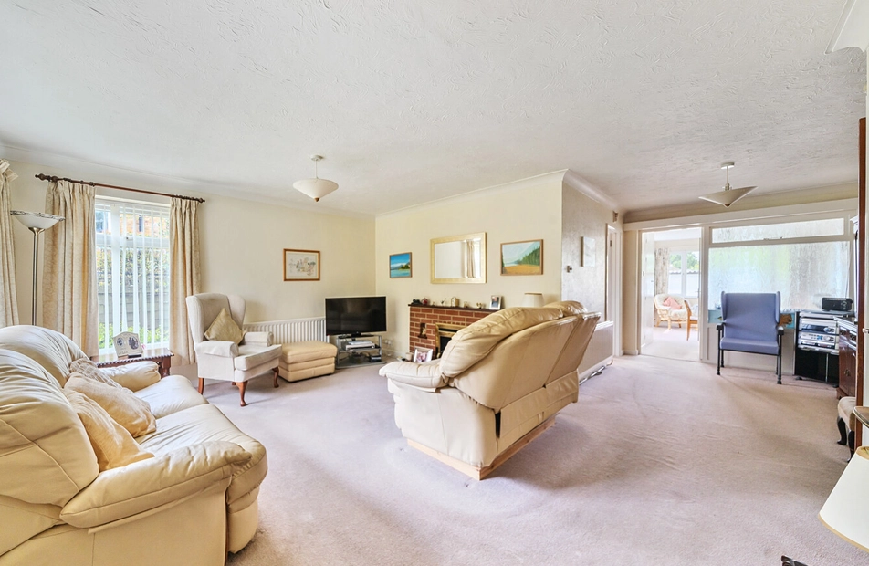Kiln Green, Colden Common, Winchester, Hampshire, SO21 - Charters