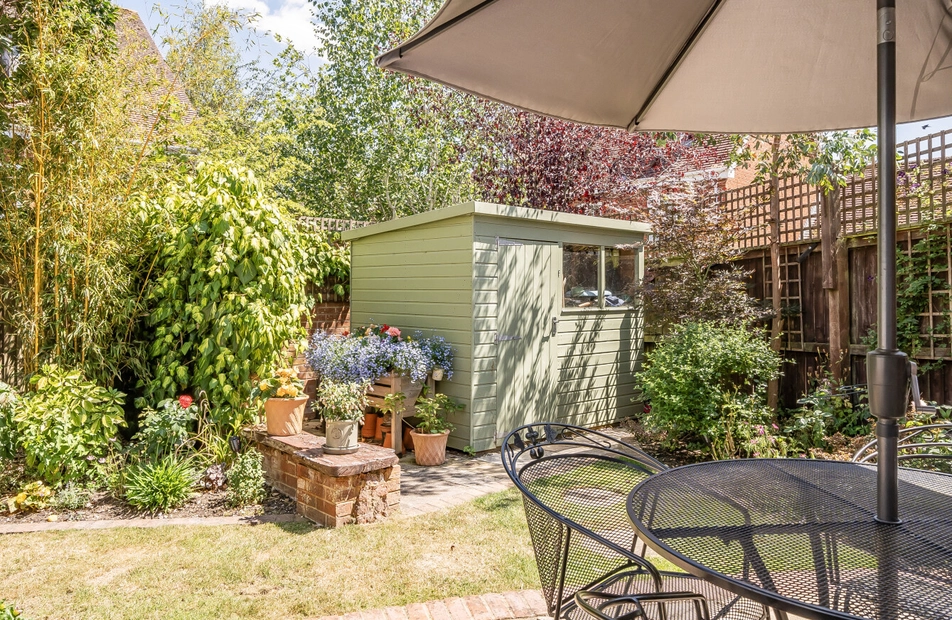 Sutton Park Road, Sutton Scotney, Winchester, Hampshire, SO21 - Charters